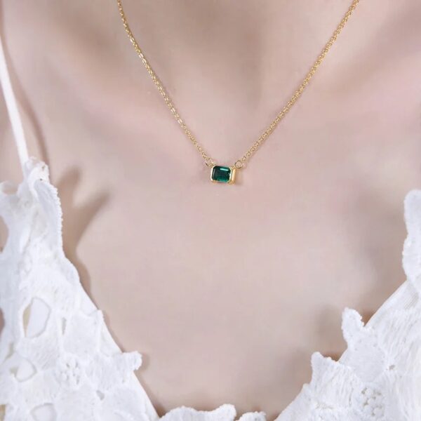 Nina green stone necklace - Imagen 2