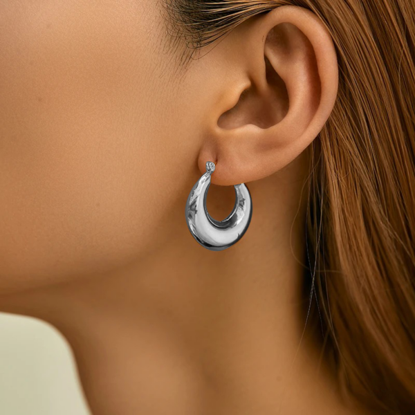 Hollow silver huggies - Imagen 2