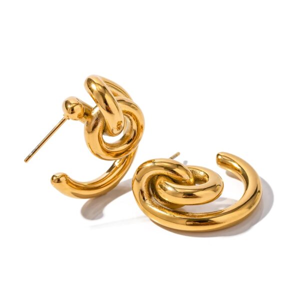 Nest gold studs