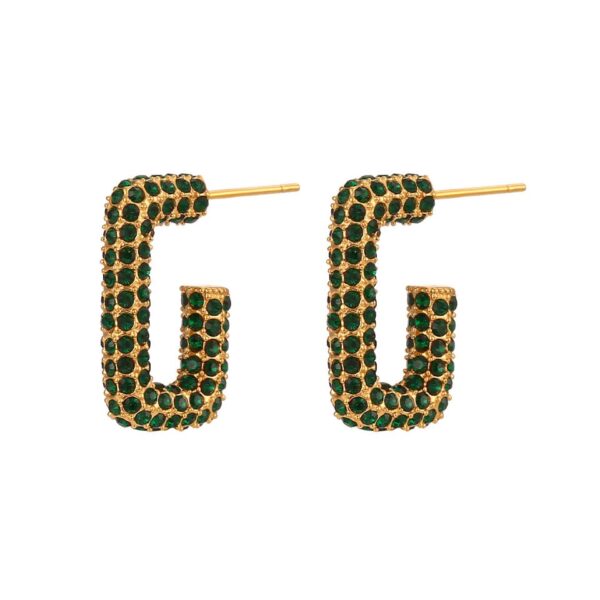 U shape green diamond studs