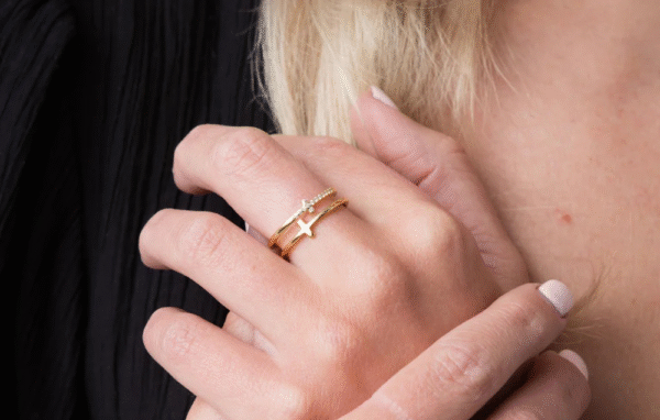 Double cross ring - Imagen 2