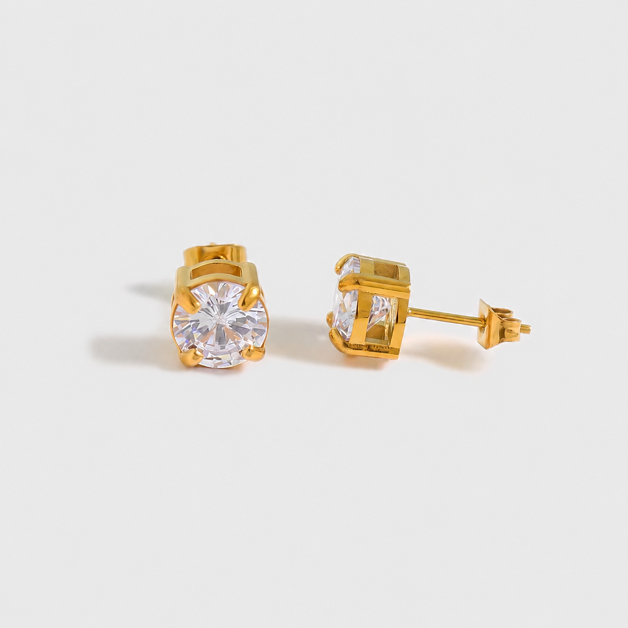 Diamond studs
